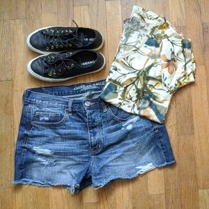 American Eagle size 8 denim shorts
